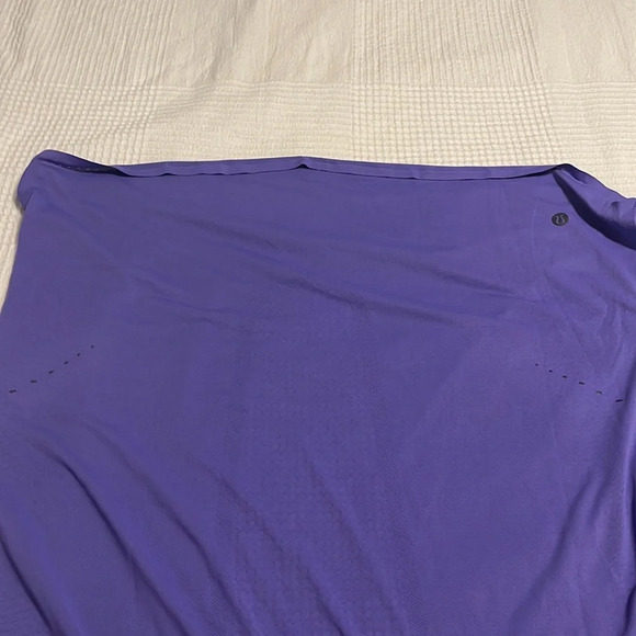 Lululemon - Picture 5 of 5